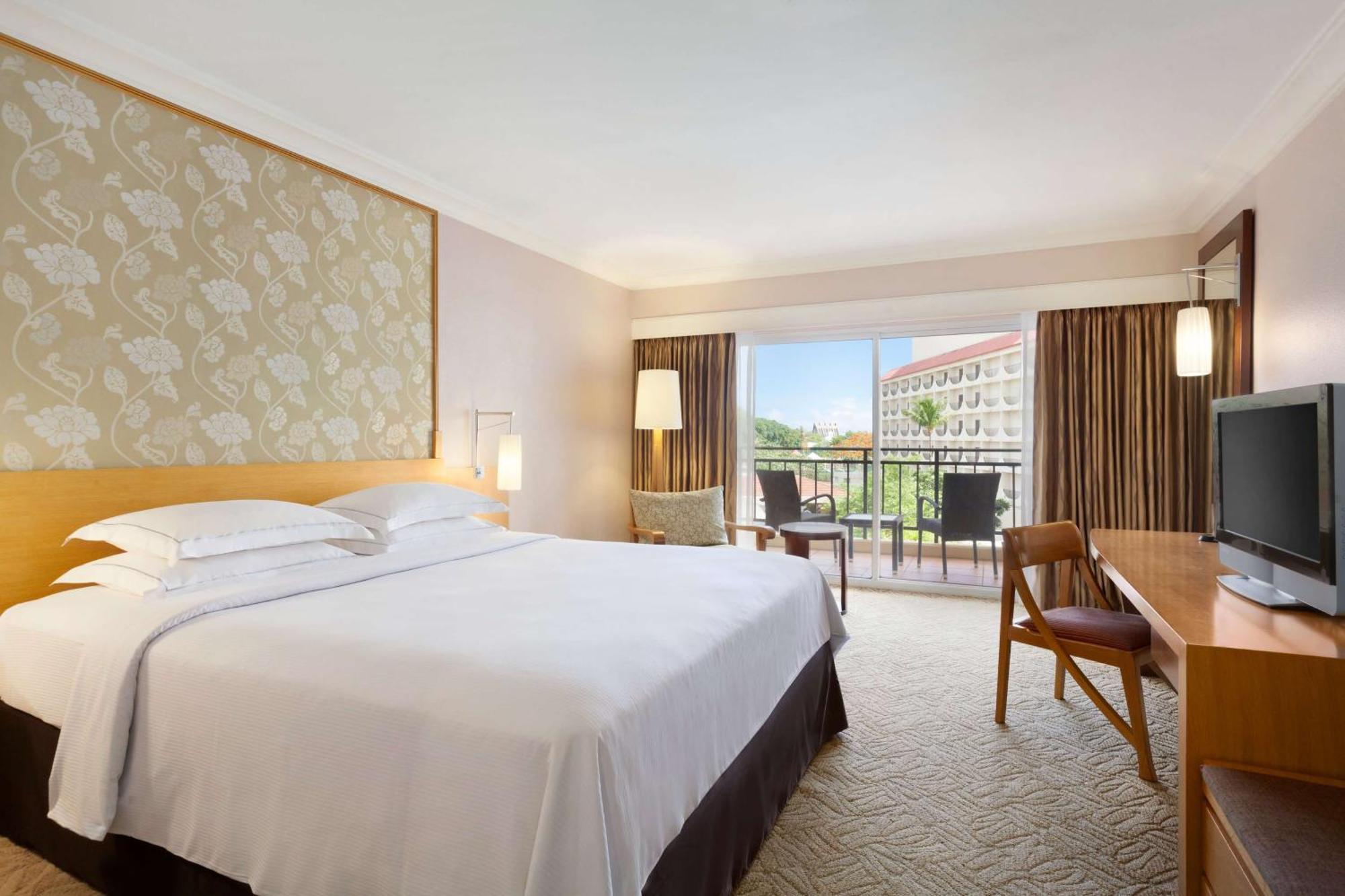 Hilton Guam Resort & Spa Тумон Экстерьер фото