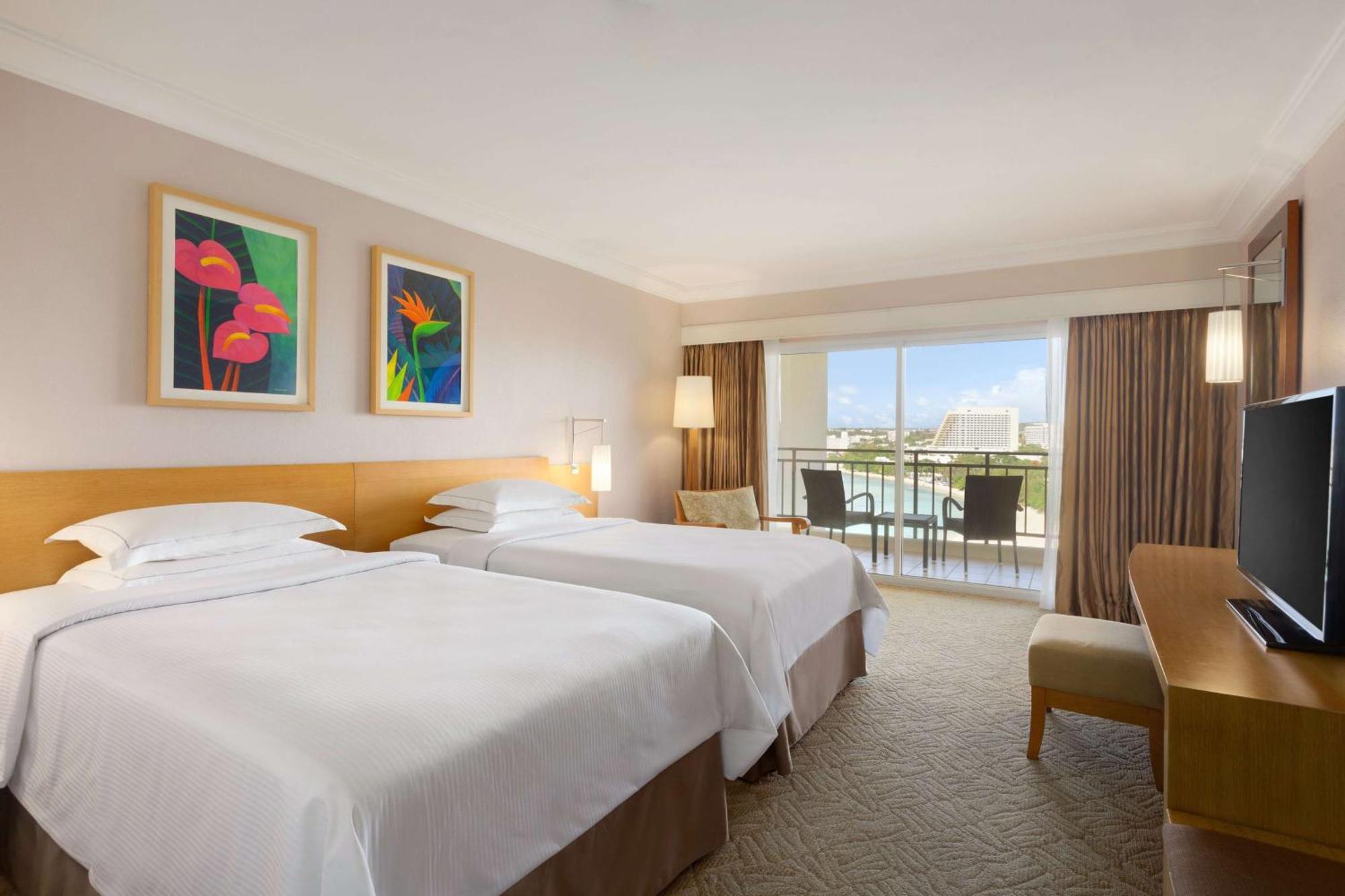 Hilton Guam Resort & Spa Тумон Экстерьер фото
